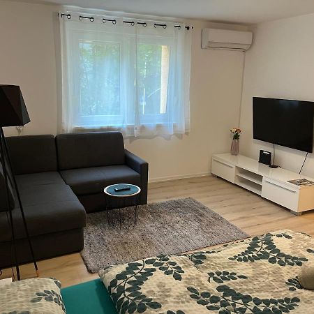 Apartment Vbk Осиек Экстерьер фото